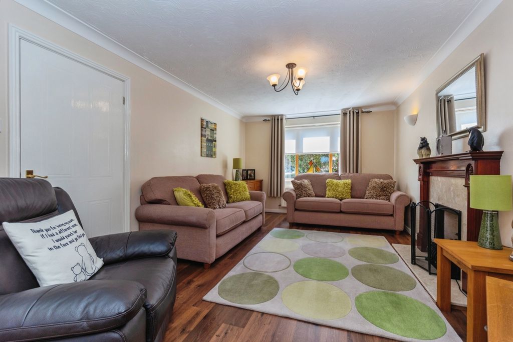 Property photo 2 of 21 Pbox-Img.Jpg
