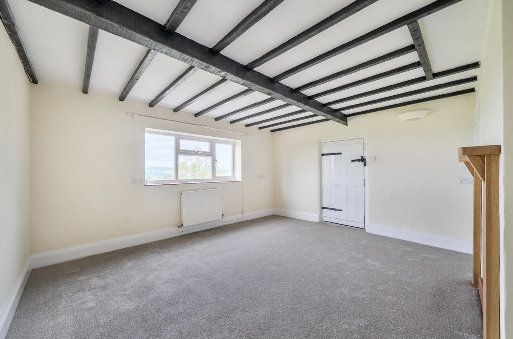 Property photo 2 of 62 1464621-18-6A0F5c...
