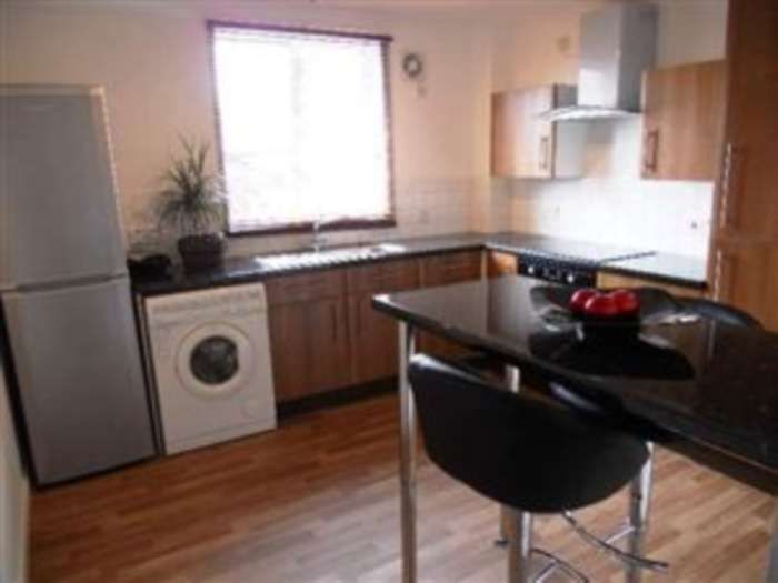 Property photo 3 of 8