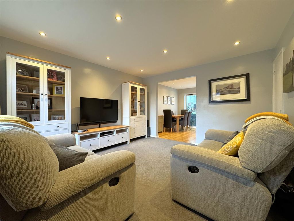 Property photo 2 of 21 2 (2).Jpeg