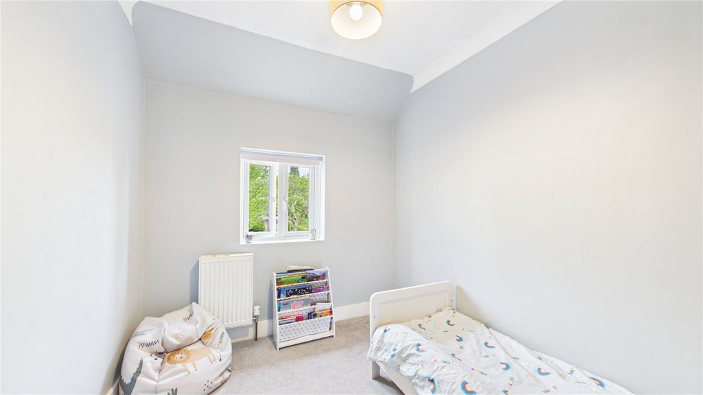 Additional image 15 of 3 bed semi-detached house for saleLightwater, Surrey GU18