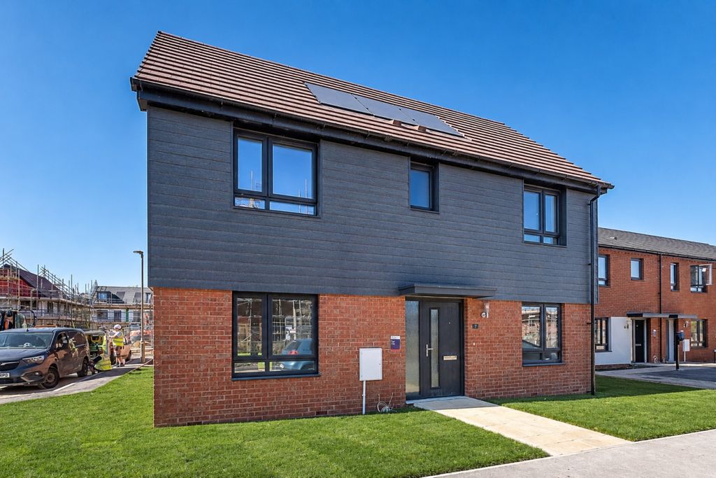 Property photo 1 of 13 Chatgpt Image Sep...