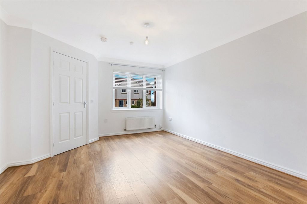 Property photo 3 of 18 Picture No. 03