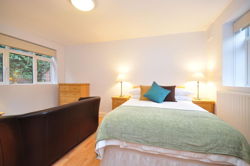 Property photo 2 of 7 Image