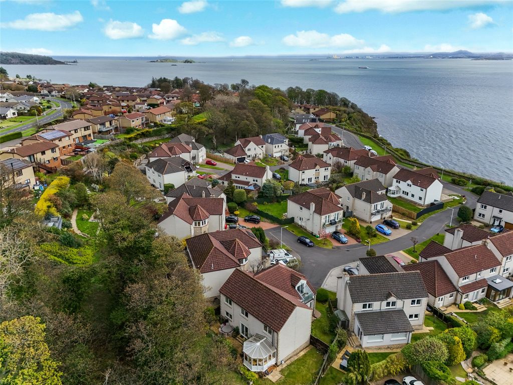 Property photo 1 of 20 Picture No. 27