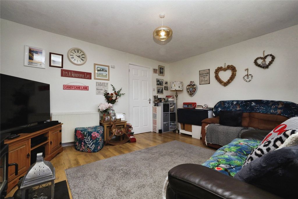 Property photo 3 of 16 Picture No. 33