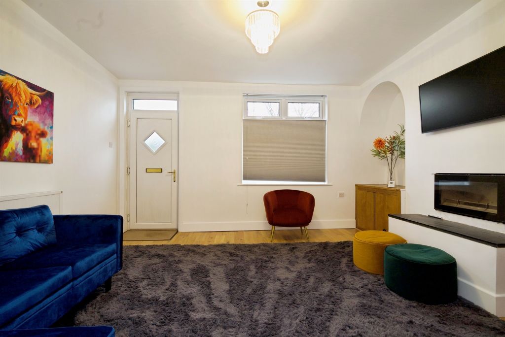 Property photo 3 of 24