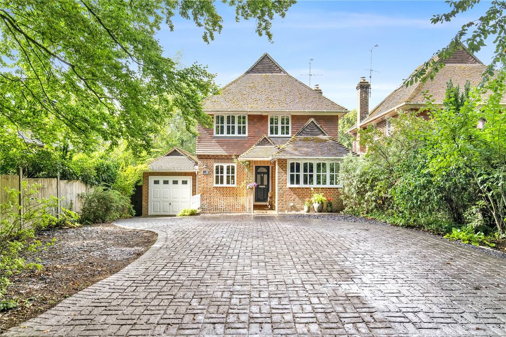 Property photo 2 of 29 Picture No. 41