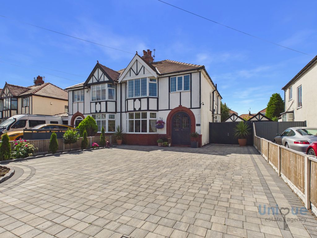 Property photo 1 of 27