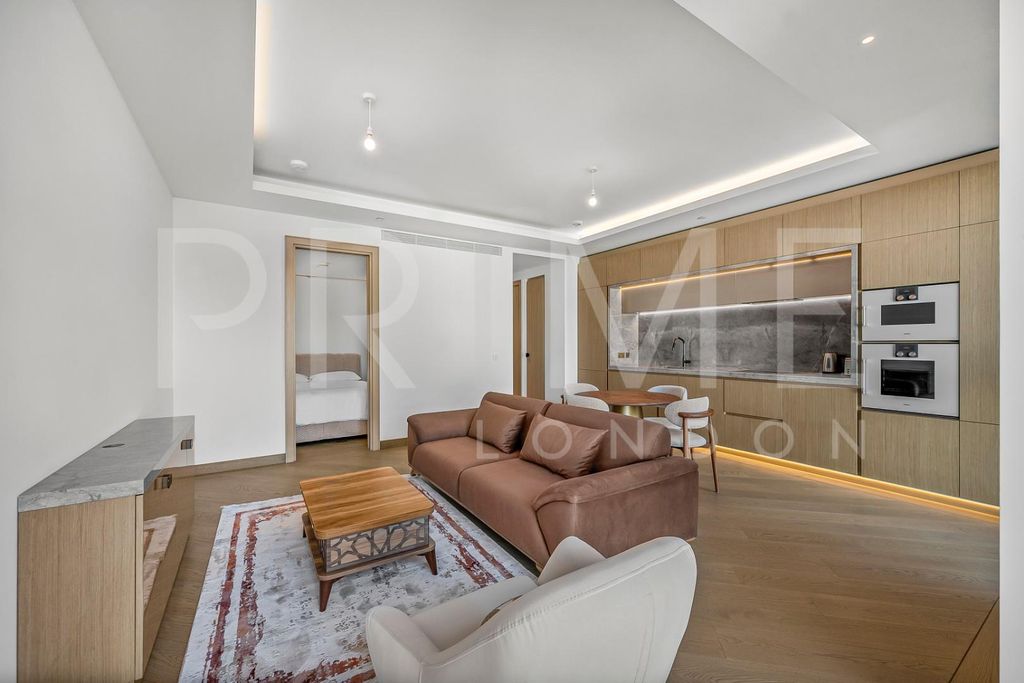 Property photo 1 of 16 Reception3.Jpg