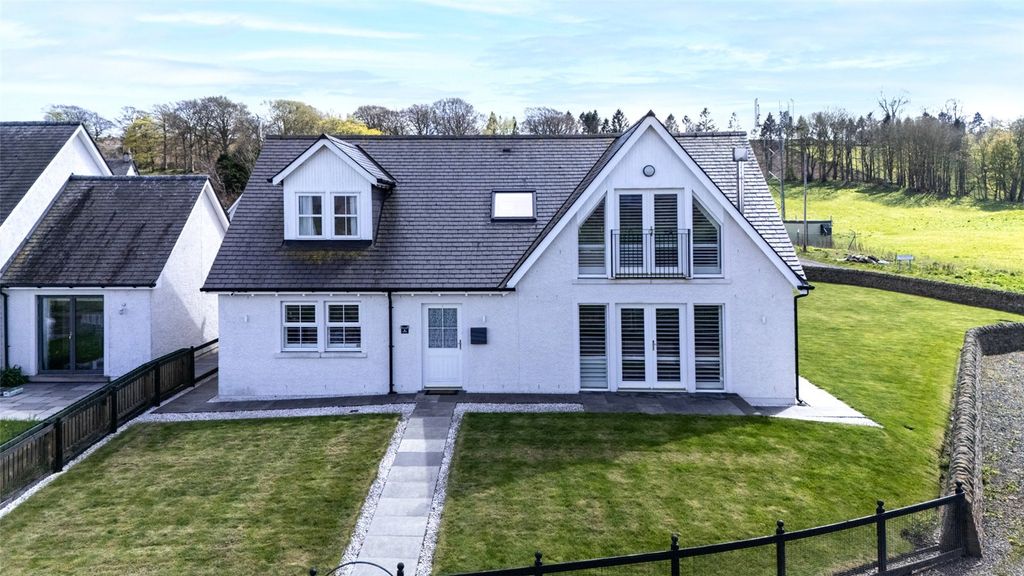 Property photo 1 of 35 Exterior