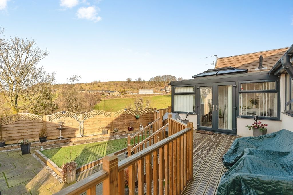 Property photo 2 of 28 Pbox-Img.Jpg