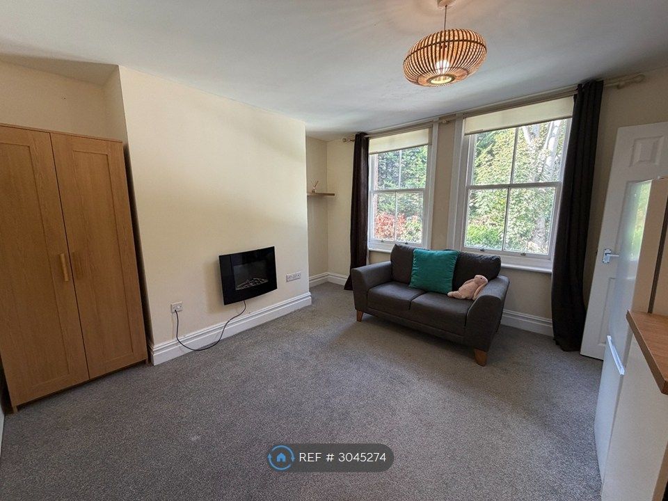 Property photo 3 of 4