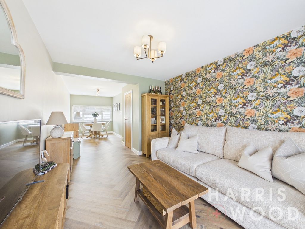 Property photo 3 of 29 5287534