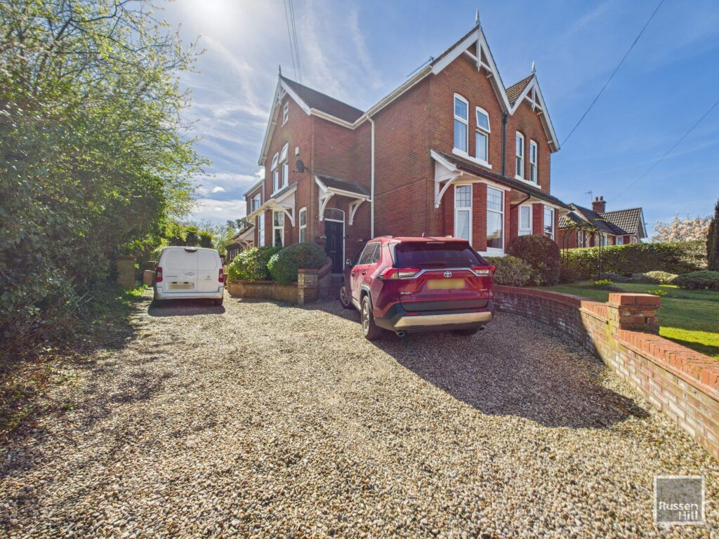 Property photo 1 of 24