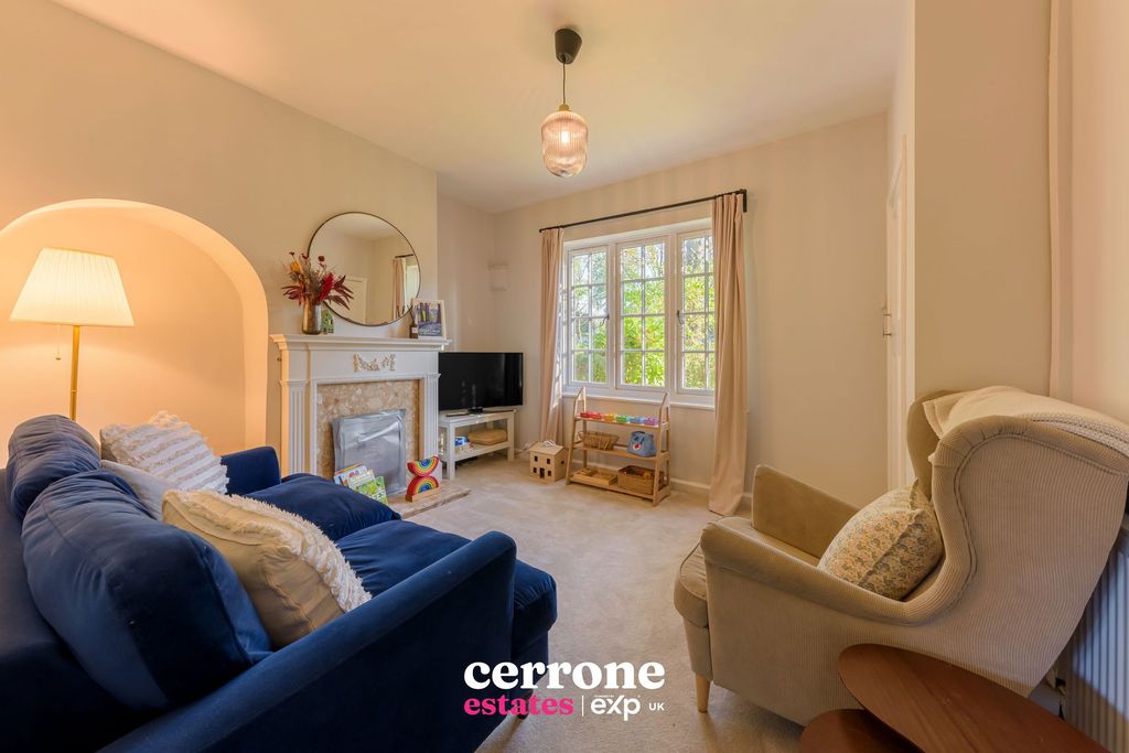 Property photo 2 of 24