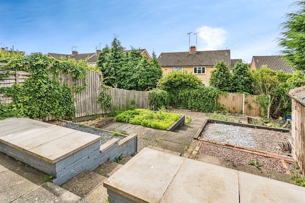 Property photo 2 of 17