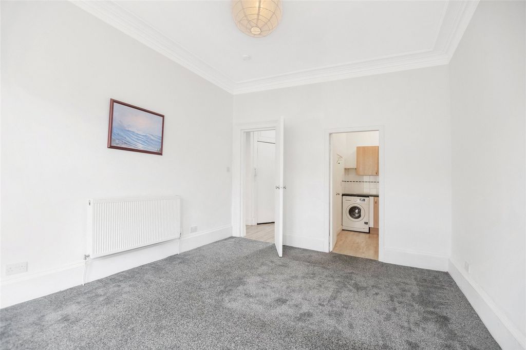 Property photo 3 of 19 Picture No. 07