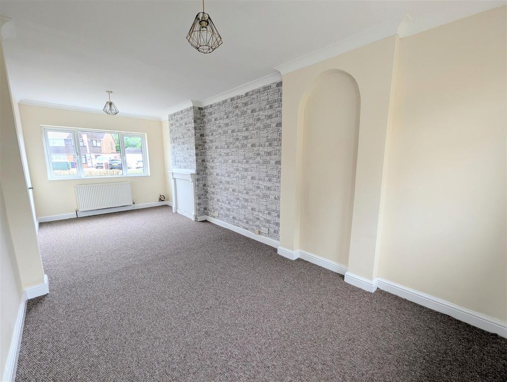Property photo 1 of 10 1000263365.Jpg
