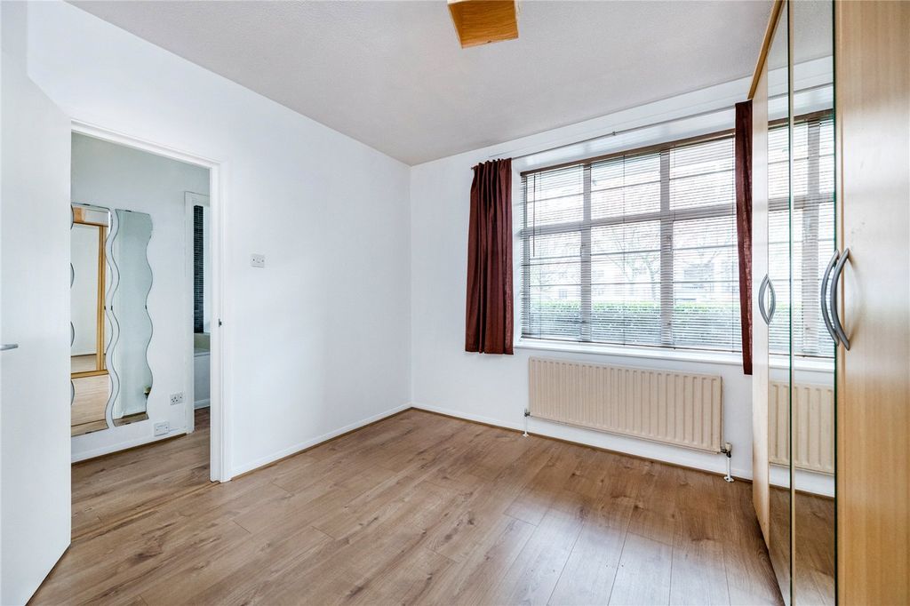 Property photo 2 of 6 Picture No. 05