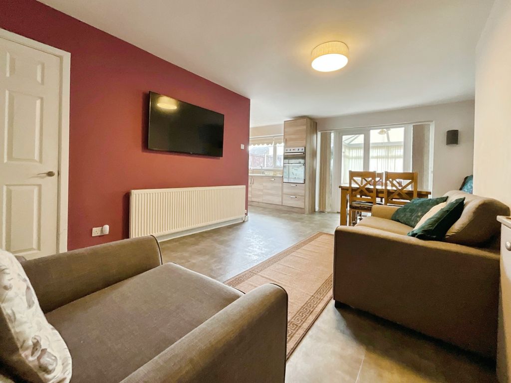 Property photo 3 of 22 Img_7069