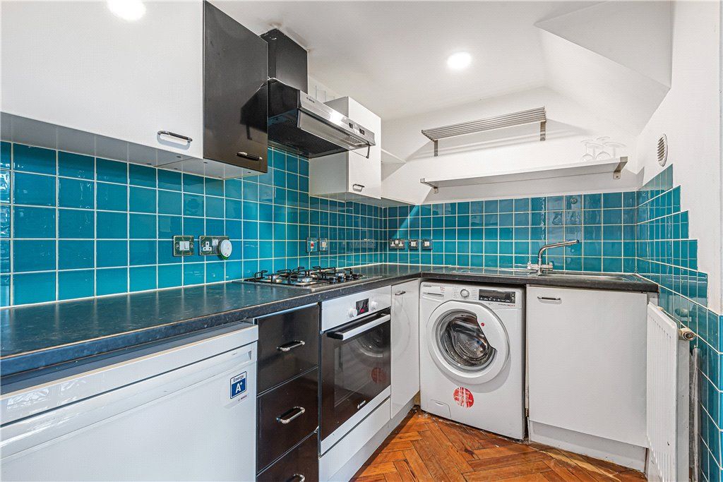 Property photo 2 of 12 Kitchen