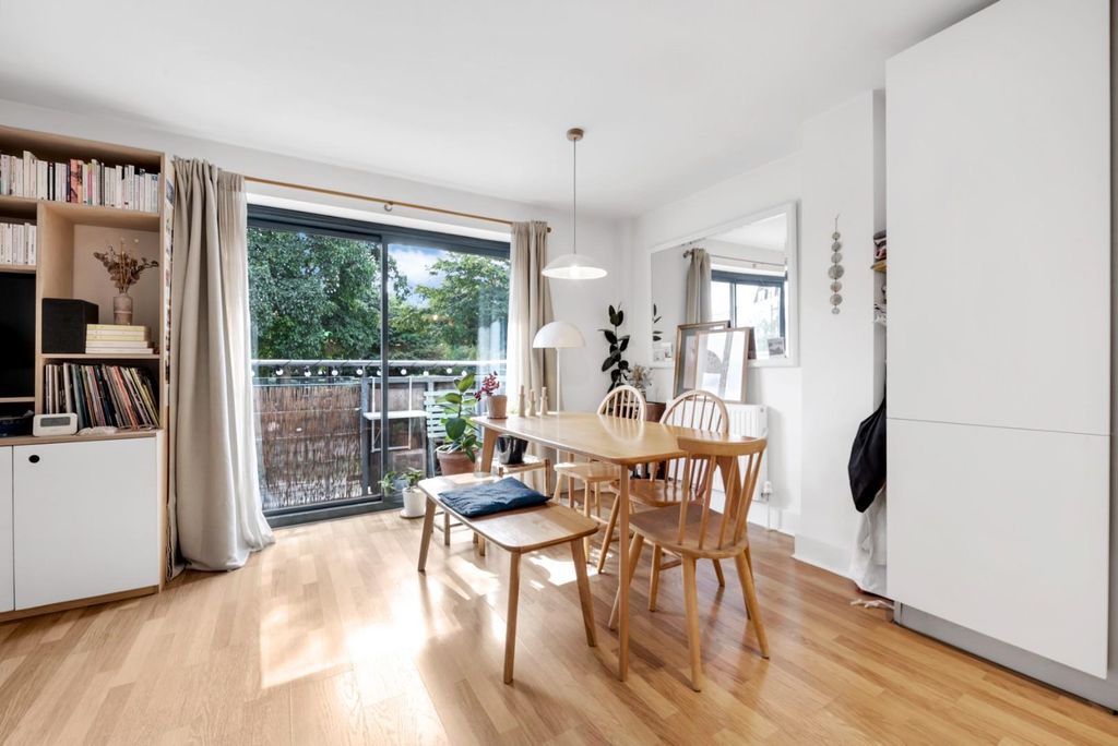 Property photo 3 of 15 Living Room View 2