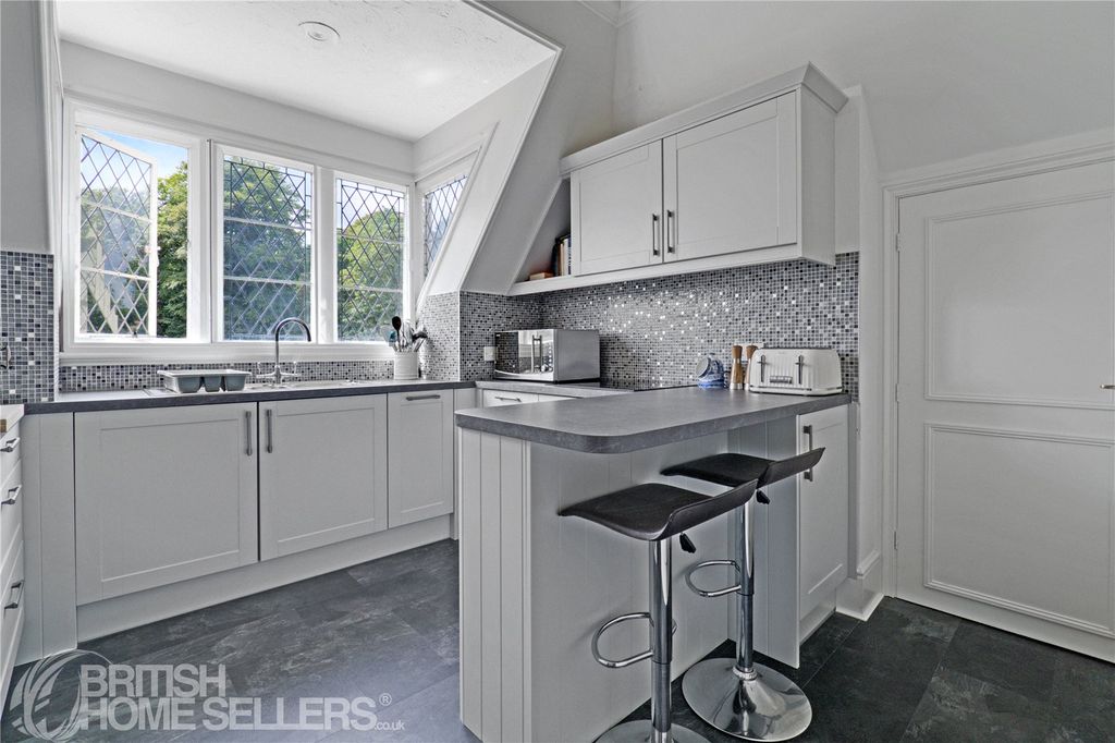 Property photo 2 of 15 Picture No. 03
