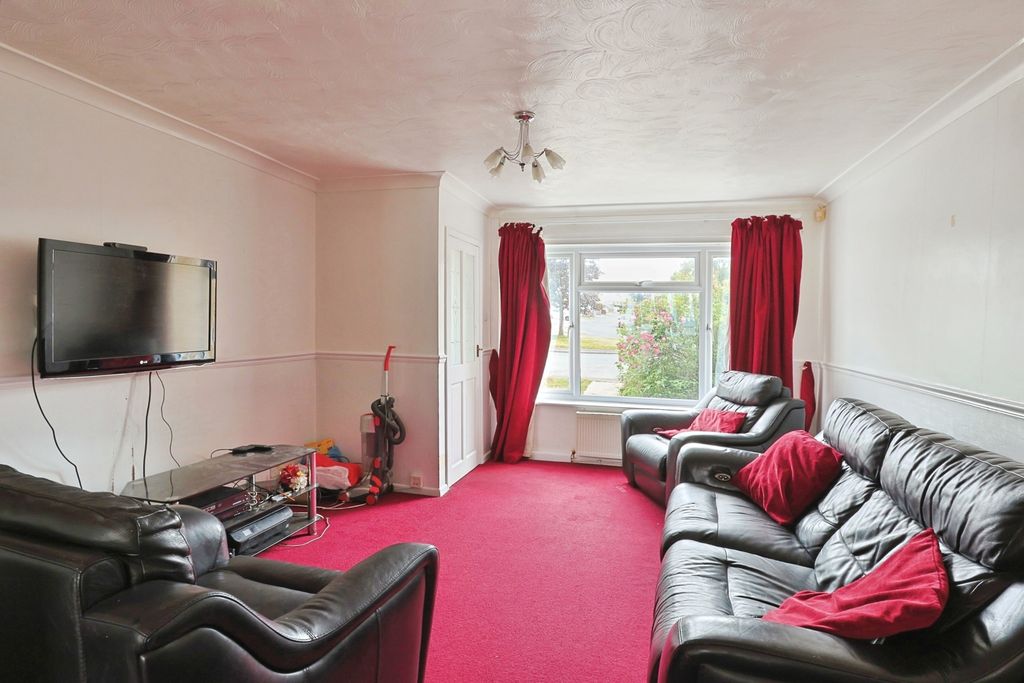 Property photo 3 of 14 Pbox-Img.Jpg