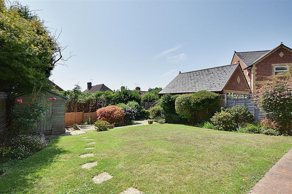 Property photo 3 of 15