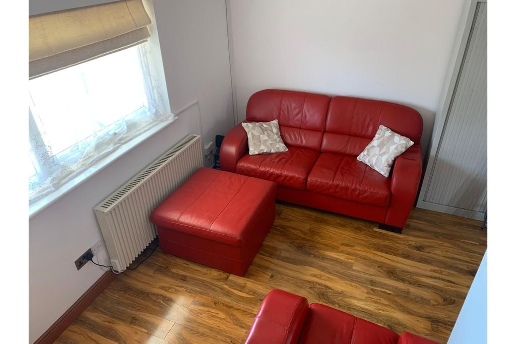 Property photo 1 of 19 Living Area