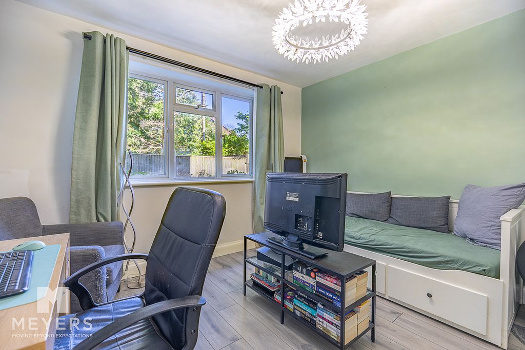 Property photo 3 of 13