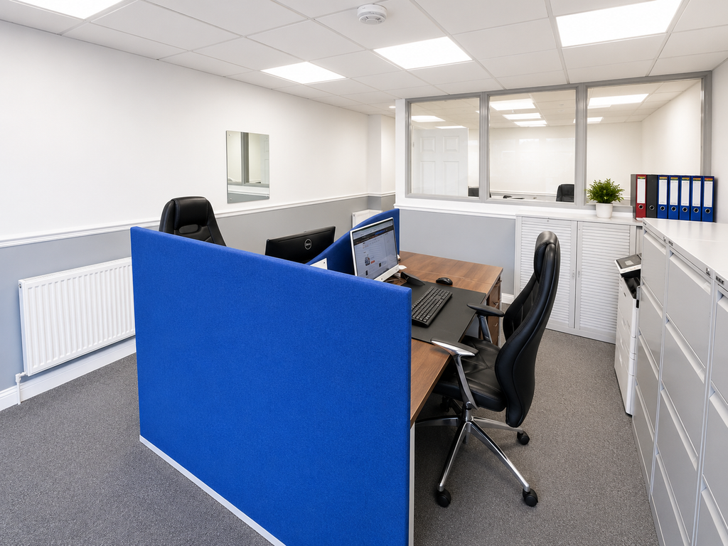 Property photo 2 of 8 Office