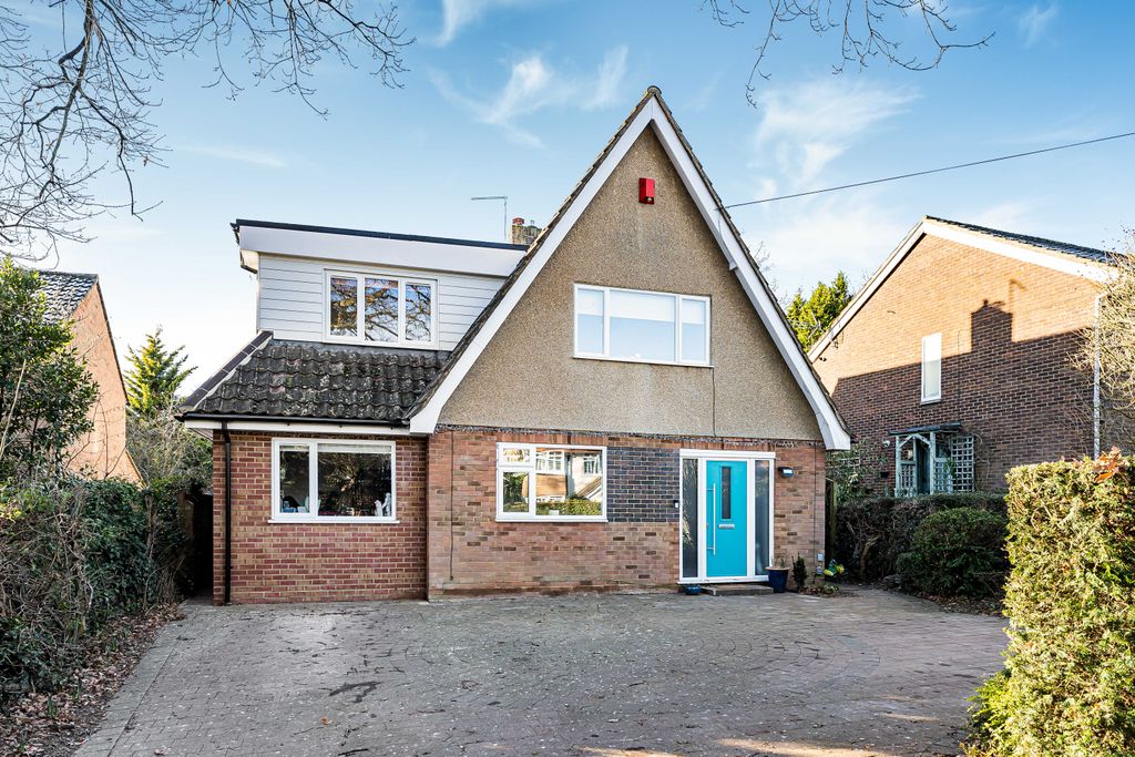 Property photo 1 of 30 Front