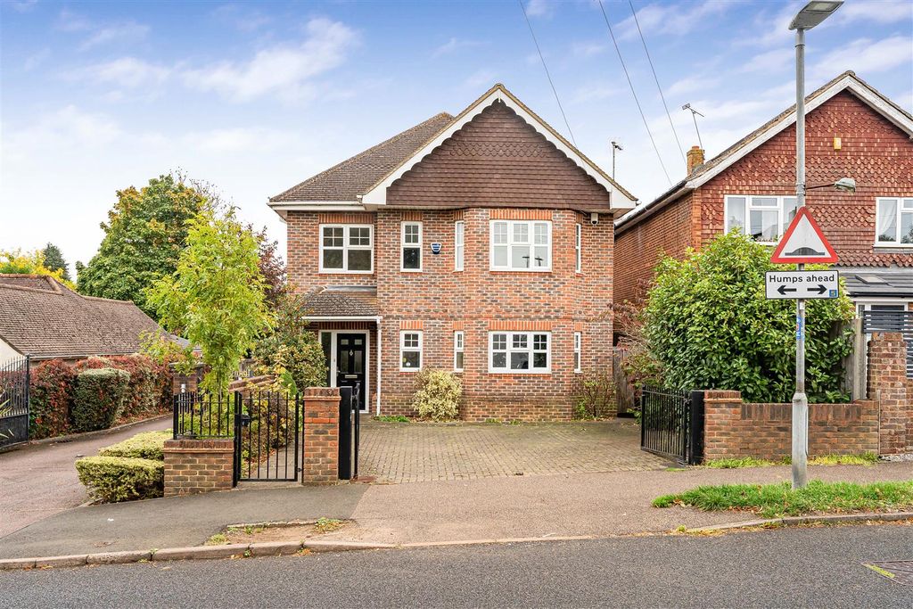Property photo 1 of 40 Front.Jpg