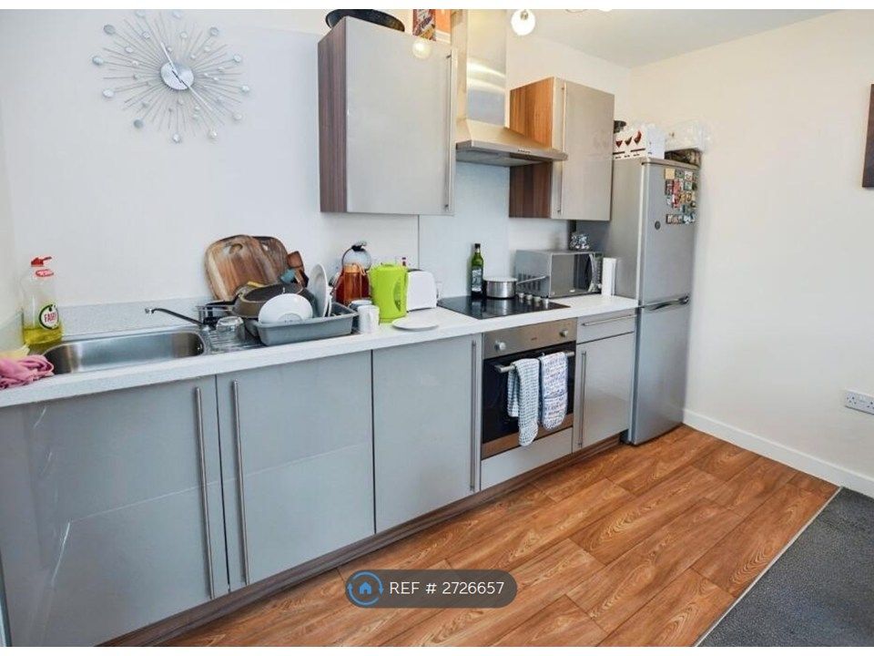 Property photo 2 of 8