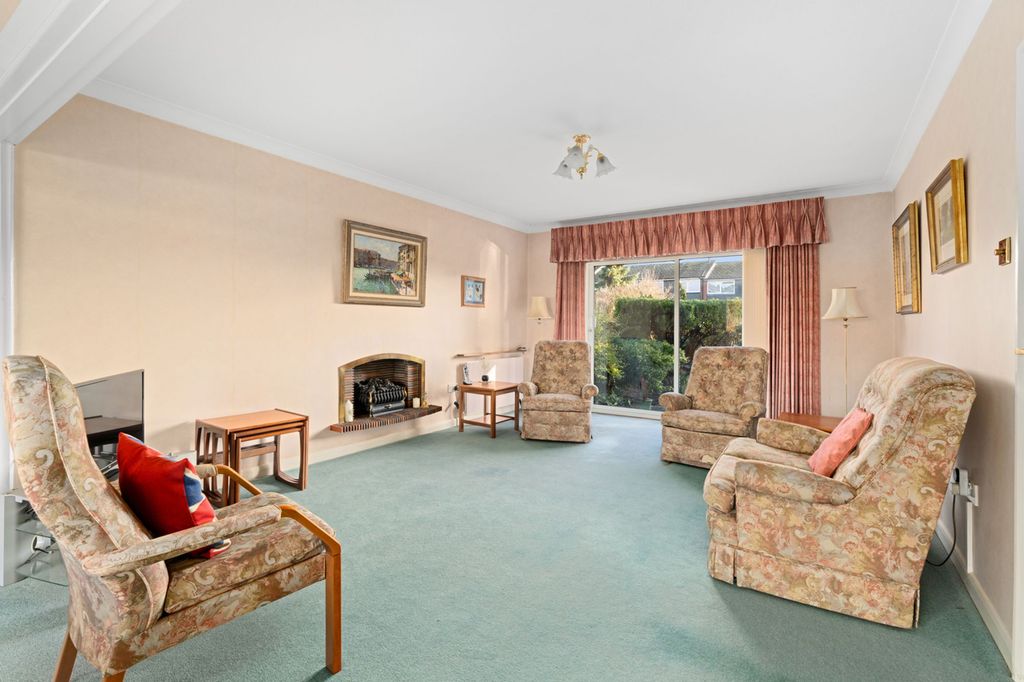Additional image 6 of 4 bed detached house for saleHartland Road, Epping CM16