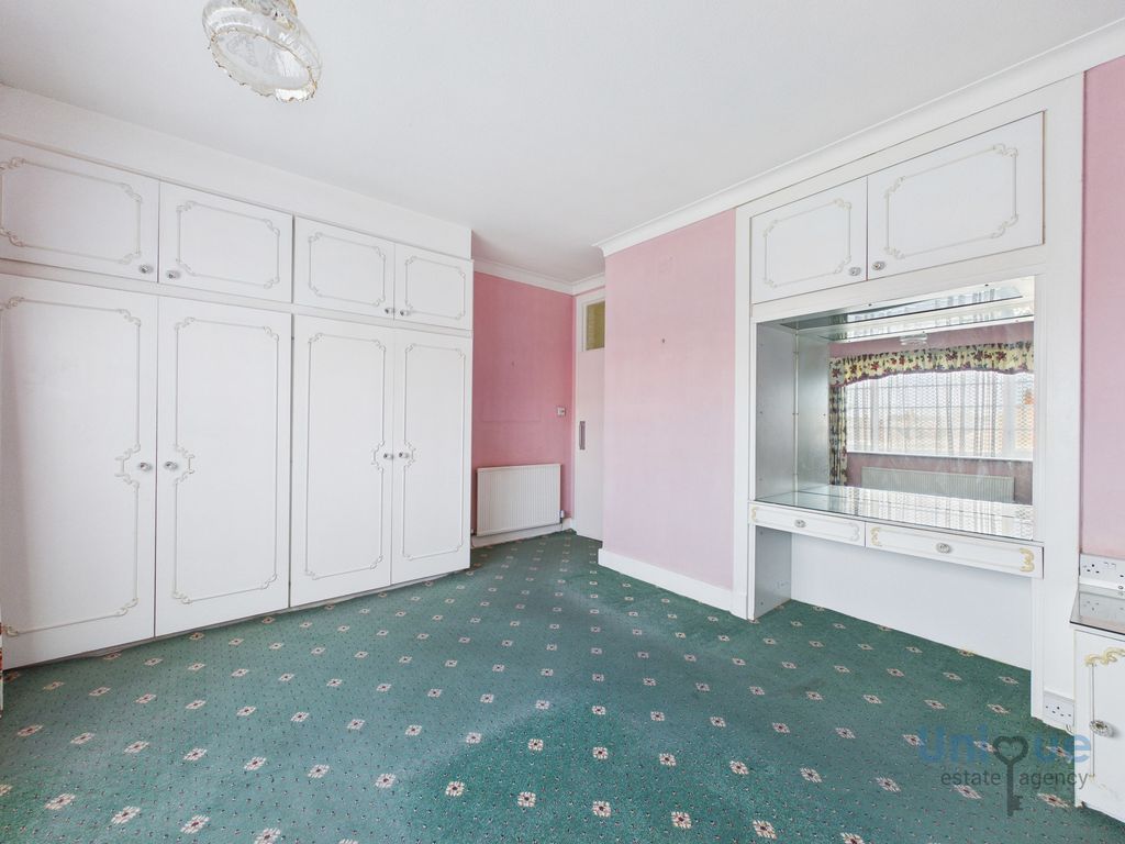 Additional image 7 of 2 bed flat for saleKings Court, 196 Clifton Drive South, Lytham St. Annes FY8
