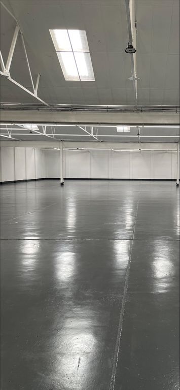 Property photo 2 of 3