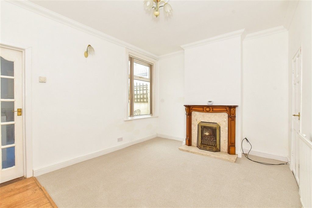 Property photo 2 of 7 Dining Room