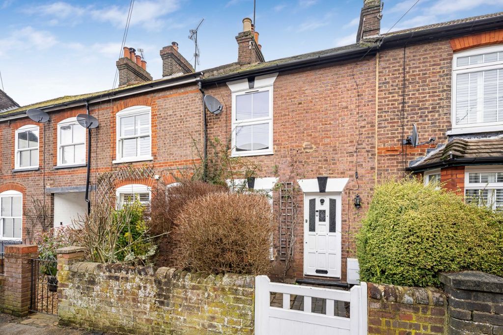 Property photo 1 of 12