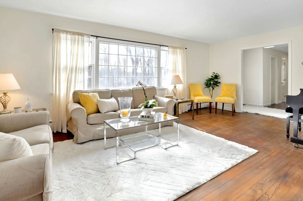 Property photo 2 of 9 <Alttext/>