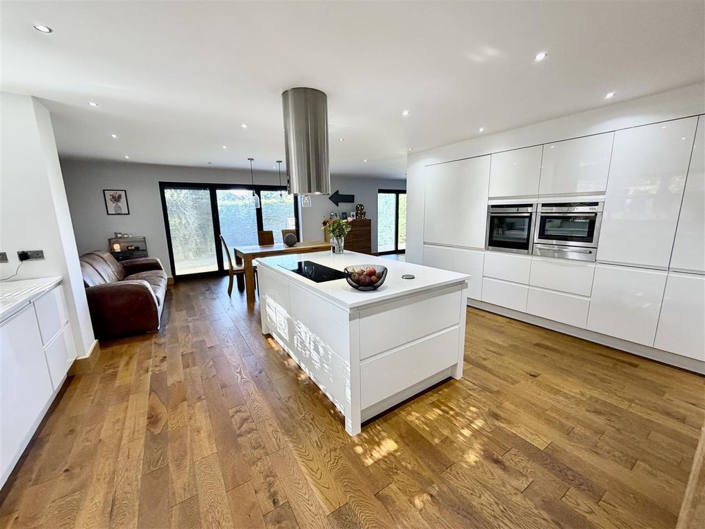 Property photo 3 of 41 Kitchen Diner Living Space