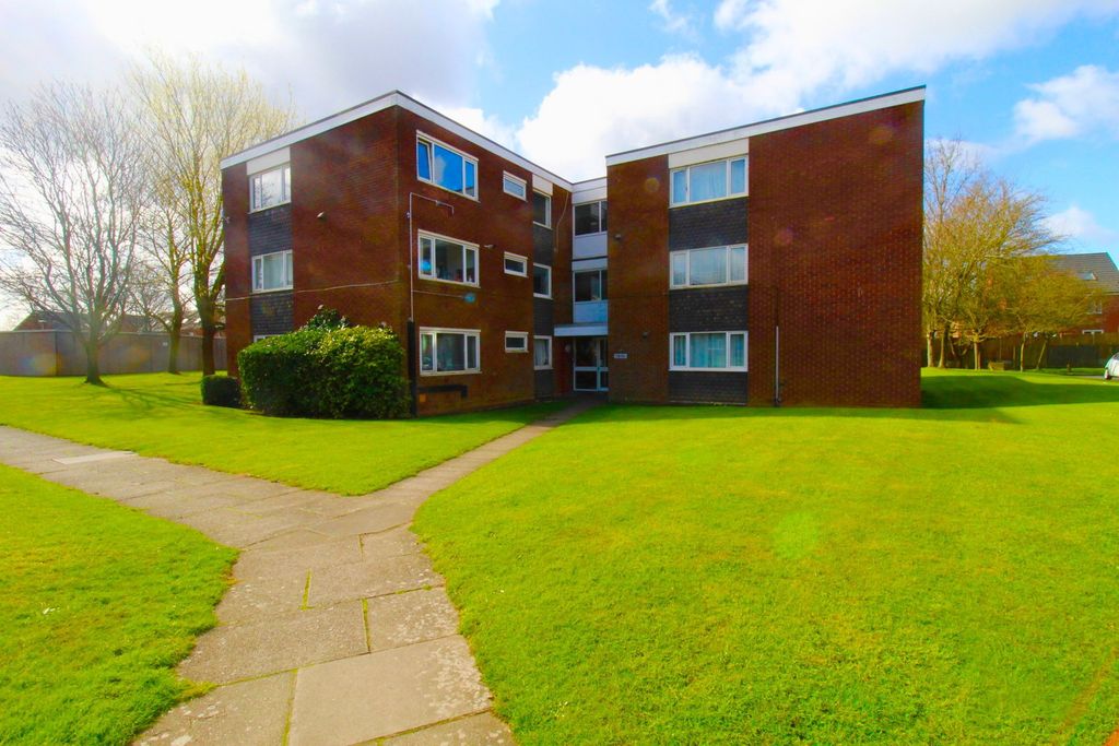 Property photo 1 of 11