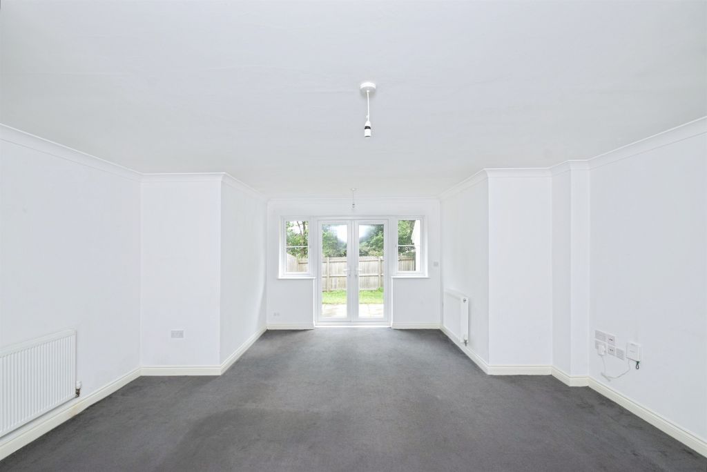 Property photo 2 of 47