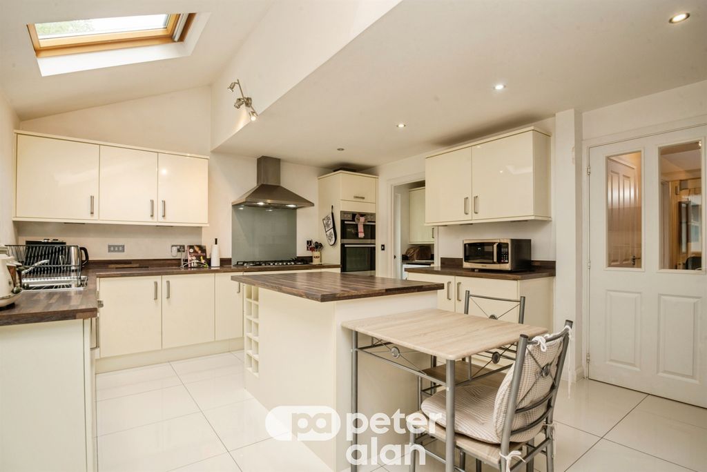 Additional image 7 of 5 bed detached house for salePoppy Field Avenue, Llantarnam, Cwmbran NP44