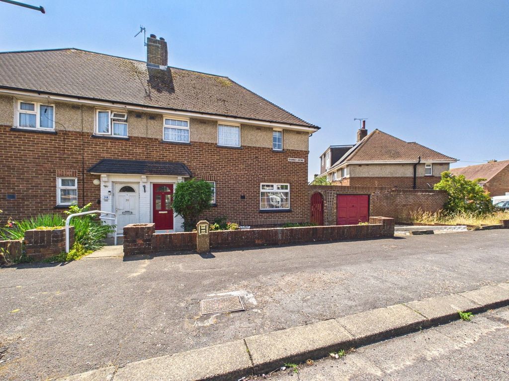 Property photo 1 of 13