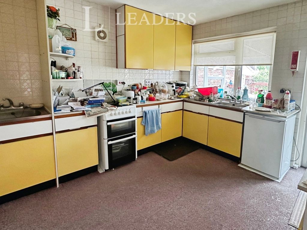 Property photo 2 of 14 Pbox-Img.Jpg