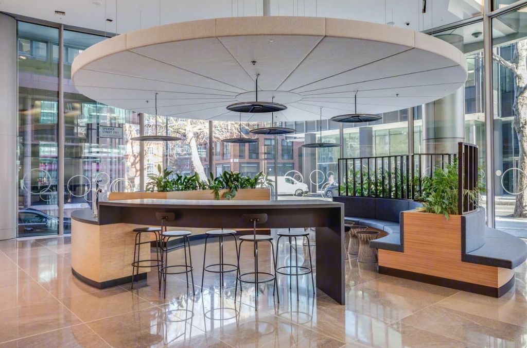 Property photo 2 of 12 Breakout