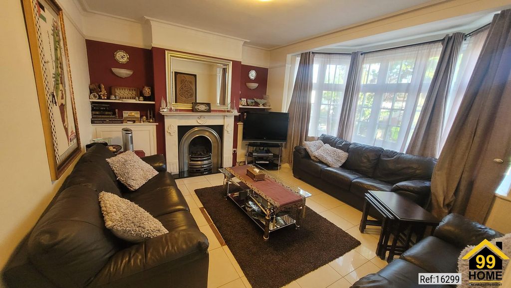 Property photo 2 of 23 Photo 1